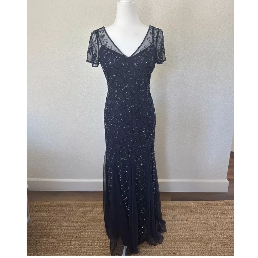 Elegant Adrianna Papell Navy Evening Gown. New with tags - Picture 2 of 8
